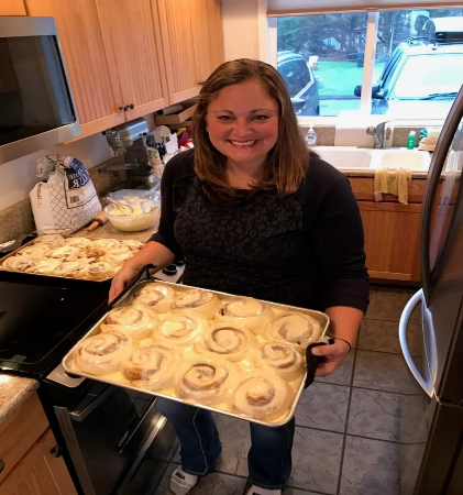 A person with a tray of food